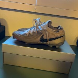 Nike Phantom Gx 2 Rising Gem Pack (Size 7 Mens)